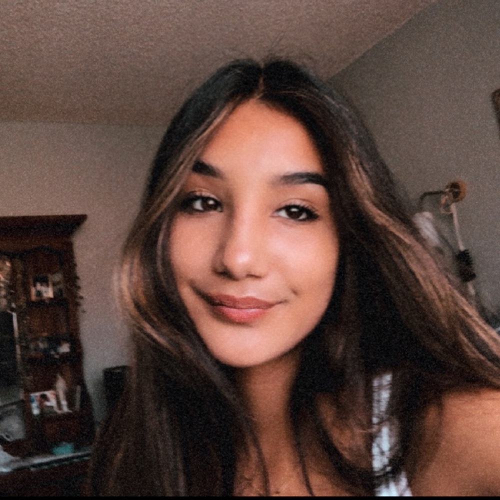 Meet your Posher, Jessenia